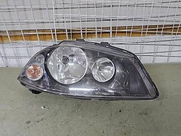Передние фары: Передняя правая фара Seat 2005 г., Б/у, Оригинал, Германия — 2