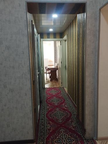 Uzunmüddətli kirayə mənzillər: Mənzilin təsviri: - Geniş planlı, işıqlı otaqlar və hündür tavanlar - — 4