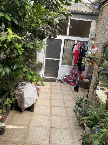 Köhnə tikili: Bakı, NZS, 6 otaqlı, Köhnə tikili, m. 8 Noyabr, 160 kv. m -da lalafo.az — 2 Köhnə tikili: Bakı, NZS, 6 otaqlı, Köhnə tikili, m. 8 Noyabr, 160 kv. m — 2