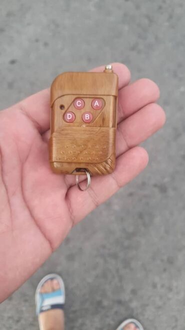 Пульты для ворот и шлагбаумов: Пульт для ворот Мы изготавливаем пульты для ворот с выездом по городу at lalafo.kg — 11 Пульты для ворот и шлагбаумов: Пульт для ворот Мы изготавливаем пульты для ворот с выездом по городу — 11