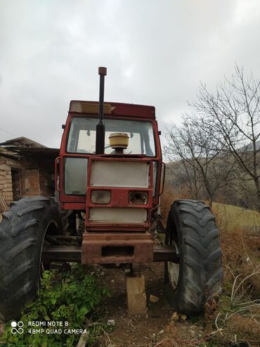 Traktorlar: Traktor Belarus (MTZ) 52, 1985 il, 50 at gücü, motor 4.7 l, İşlənmiş — 4