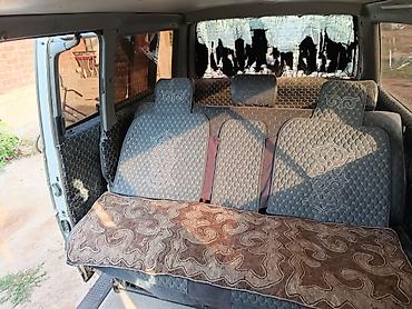 Унаа сатуу: Volkswagen Transporter: 1992 г., 2.4 л, Кол менен иштөөчү, Дизель, Вэн/Минивэн — 5