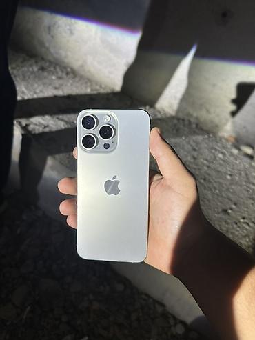 сирены: IPhone 15 Pro Max, Б/у, 256 ГБ, Серебристый, 93 % — 1