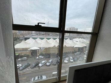 Mənzil kirayələyirəm: 3 otaqlı, 120 kv. m — 14