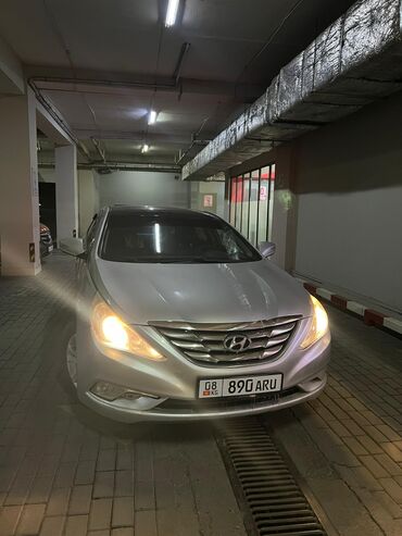 Hyundai: Hyundai Sonata: 2014 г., 2 л, Типтроник, Газ, Седан