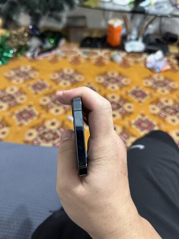 Apple iPhone: IPhone 12 Pro, Б/у, 128 ГБ, Чехол, 77 % — 5