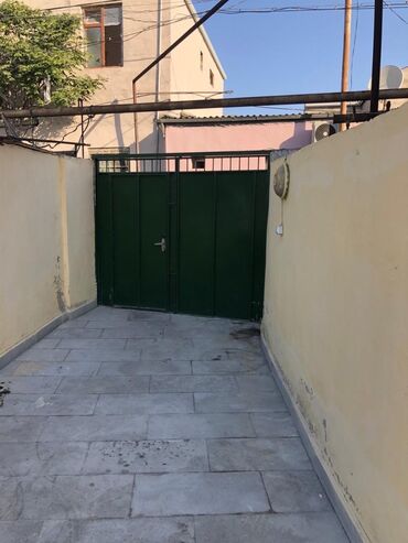 Həyət evləri və villaların satışı: Binəqədi qəs. 9 otaq, 200 kv. m, Kredit yoxdur, Orta təmir -da lalafo.az — 24 Həyət evləri və villaların satışı: Binəqədi qəs. 9 otaq, 200 kv. m, Kredit yoxdur, Orta təmir — 24