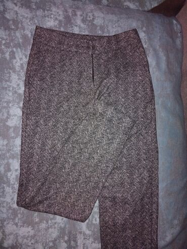 Cinslər: MUDDY brend qadın şalvarı - Rəng: açıq bej/qum rəngi - Ölçü: 26 — 9