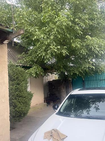 продаю дом с ак жол: 3 комнаты, 45 м², 12 соток, Кара-Балта, Собственник — 2