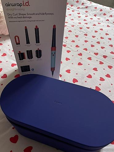 maşın ucun bluetooth: Dyson Airwrap i.d. straight+wave saç formalaşdırma seti - Rəng: açıq — 4