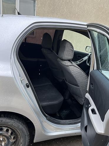 Toyota: Toyota Yaris: 2007 г., 1.3 л, Робот, Бензин, Хэтчбэк — 9