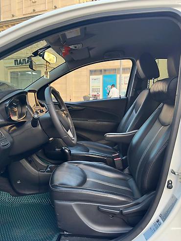 корса: Chevrolet Spark: 2019 г., Автомат, Бензин — 4