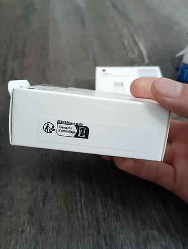 aphone 15: Зарядный комплект для устройств Apple Состав: - Сетевой адаптер Apple — 6