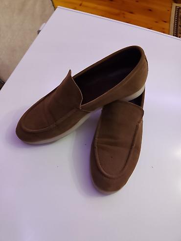 ayaqqabı 38: Kişi mokasinləri - Rəng: tünd qəhvəyi (brown) - Model: bağsız — 1