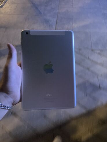 ipad air 2: Salam Tek bir prablemi ses gelmir 10 azn xerci var 2029 un suallarin