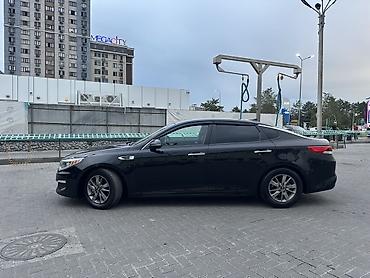 byd e2 2024: Kia Optima: 2018 г., 1.6 л, Робот, Бензин, Седан — 1