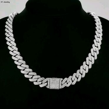 Ogrlice: Predivna masivna ogrlica prepuna cirkona jednostavno predivno