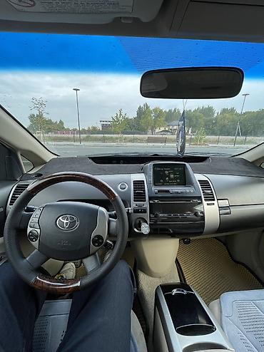 Toyota Prius: 2005 г., 1.5 л, Автомат, Гибрид, Хетчбек — 10