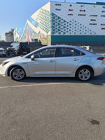 corolla 2016: Toyota Levin: 2020 г., 1.8 л, Вариатор, Гибрид, Седан — 4