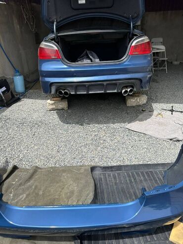 Digər avtomobil ehtiyat hissələri: E 60 luza .2005 ci ile mexsus arxa yan sport stilde buferler satilir