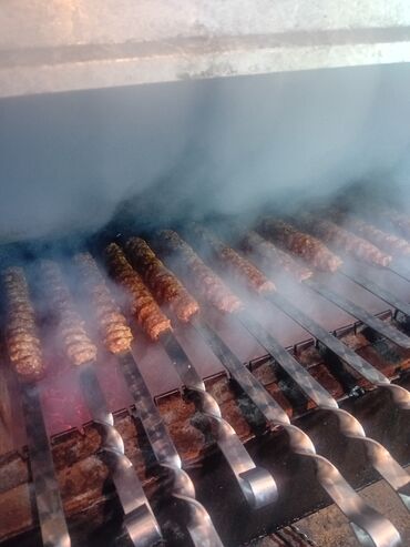 Aşpazlar: 38 yasim var Kababci isi axtariram kime kababci lazim olsa elaqe — 10