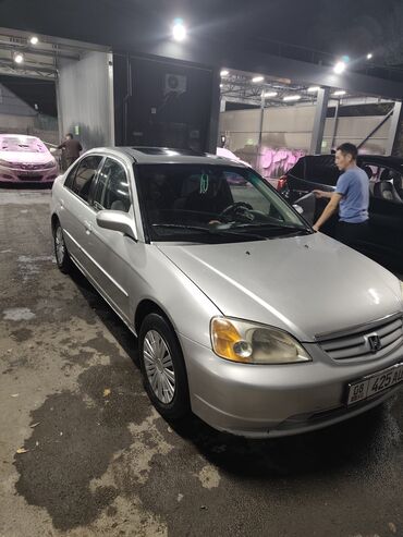 хюндай грандиор: Honda Civic: 2002 г., 1.7 л, Механика, Бензин, Седан