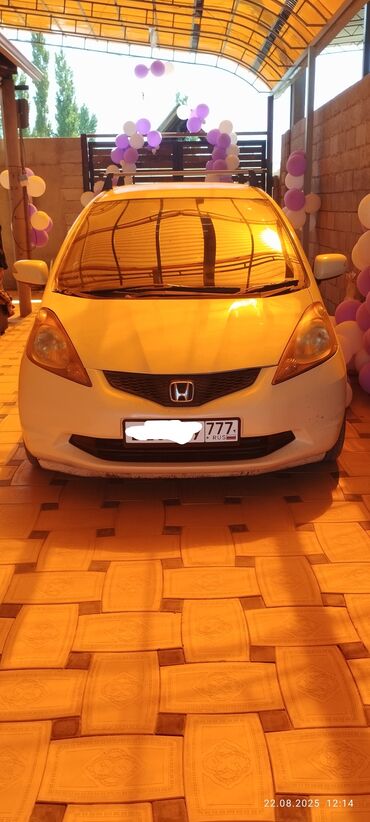 какая машина подойдет для яндекс такси: Honda Fit: 2009 г., 1.5 л, Вариатор, Бензин, Хэтчбэк