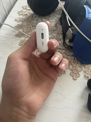 цены на power bank: Bluetooth qulaqlıq – TWS tipli, şarj qabı ilə - Kompakt ağ dizayn — 4