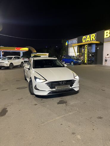 некия 1: Hyundai Sonata: 2020 г., 2 л, Автомат, Бензин, Седан