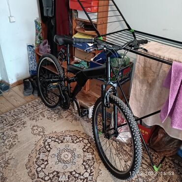 Другой транспорт: Велосипед, пр-во Корея алюминиевая рама, колеса-26", в хорошем