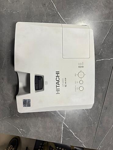 Проекторы: Проектор Hitachi CP‑X2011 (3LCD) Общее описание: LCD1-проектор — 3