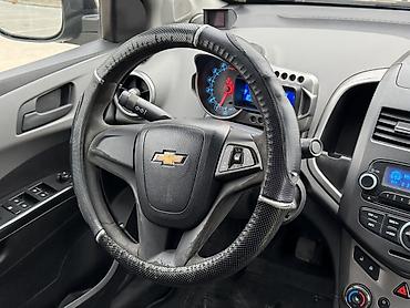 Chevrolet: Chevrolet Aveo: 2012 г., Механика, Бензин, Седан — 11