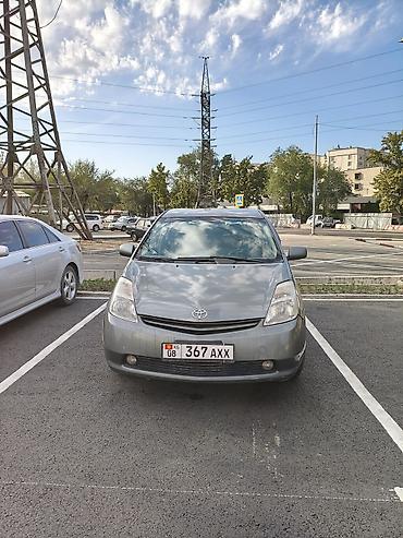 тайота матрих: Toyota Prius: 2005 г., 1.5 л, Автомат, Гибрид, Хэтчбэк — 4