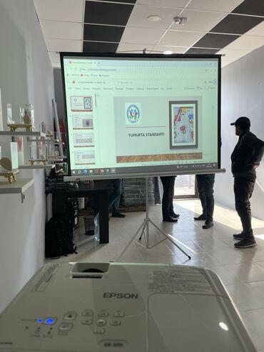 Avadanlığın icarəsi: Proyektor icarəsi,Proyektor kirayəsi Proyektor və ekran icarəsi — 7