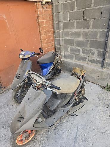 dio af27: Продаю скутер Два скутера Suzuki ag100 Honda dio 27 дио заводится — 2