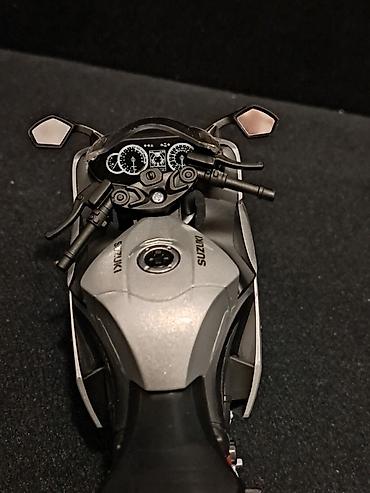 rc servo: Model SUZUKI HAYABUSA 2022 - 1:12 - NOVO NOVO! Vrhunski odradjen — 2