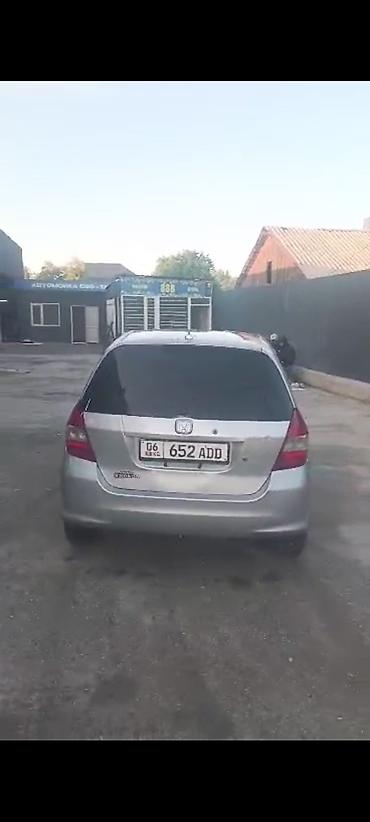 аито: Honda Fit: 2002 г., 1.3 л, Вариатор, Бензин, Хэтчбэк — 5