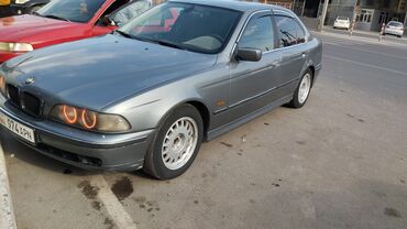 прицепы для грузовых автомобилей: BMW 5 series: 2000 г., 2.8 л, Типтроник, Газ, Седан