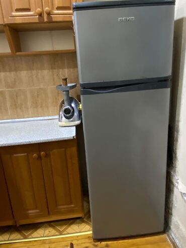 maşın soyuducusu: Б/у 2 двери Beko Холодильник Продажа, цвет - Серебристый at lalafo.az maşın soyuducusu: Б/у 2 двери Beko Холодильник Продажа, цвет - Серебристый