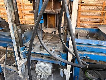 Другое оборудование для производства стройматериалов: Вибропресс линия для производства стеновых материалов Комплект — 6