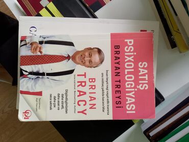 Digər kitablar və jurnallar: Məhsul: Kitablar dəsti (4 ədəd) 1) TED Kimi Danış – Carmine Gallo - — 3