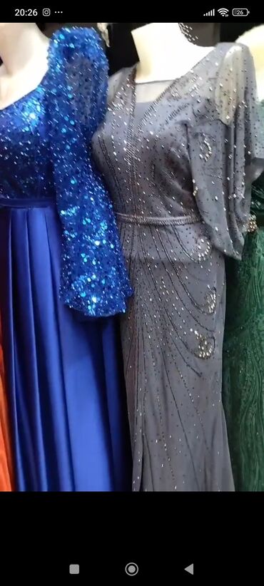 Ziyafət donları: Ziyafət donu – bordo rəngdə, uzun və uçuşqan şifon qatlı model. - — 8