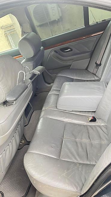 BMW: BMW 5 series: 2.8 l | 2000 il Sedan — 27