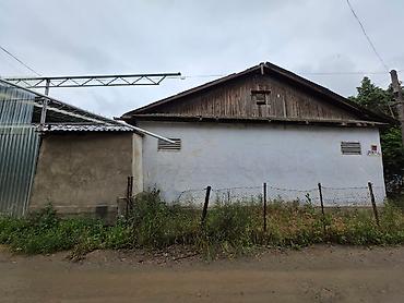 Продажа полдома: Продаётся складское помещение с удобным заездом, рядом с базаром — 3