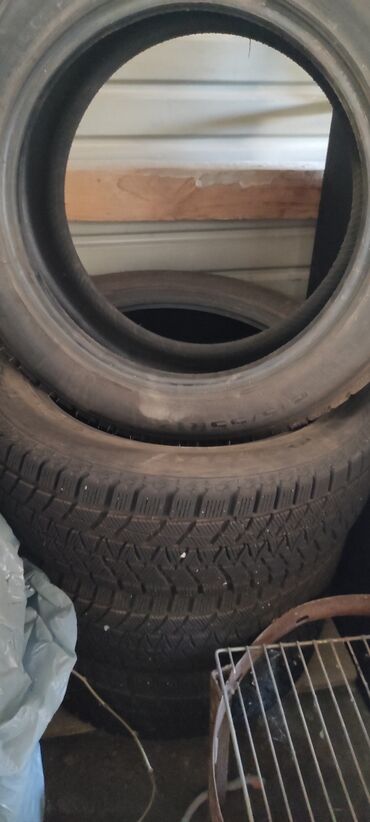 купить шины на камаз в бишкеке: Продаю зимние шины Kapsen 215/55 R17 ▪️ Состояние: почти новые