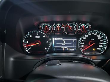 ремонт лобового стекла рядом: Chevrolet Suburban: 2017 г., Внедорожник — 6