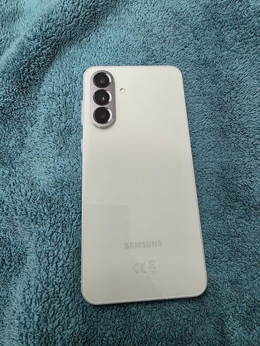 оперативная память v color: Samsung Galaxy A55, Жаңы, 256 ГБ, түсү - Ак, Бөлүп төлөө менен, 2 SIM