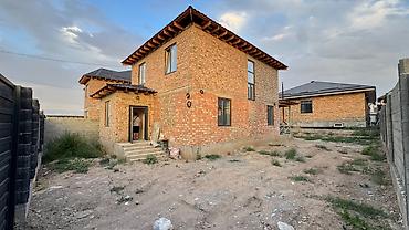 Продажа коттеджей и домов: 4 комнаты, 180 м², 4 соток, Бишкек, Рухий Мурас ж/м Агентство недвижимости — 3