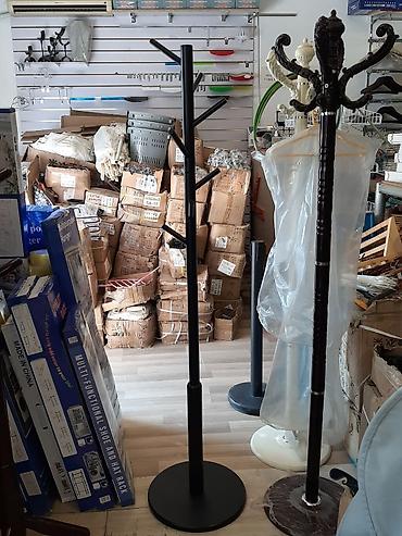 tek dolablar: Metaldan şaquli paltar asılqanları - Material: möhkəm metal gövdə və — 1