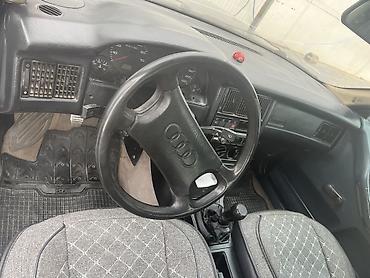 e34 4 4: Audi 80: 1989 г., 1.8 л, Механика — 2